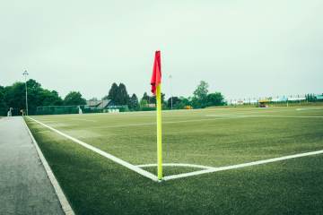英超低调射手逆袭！15次射正6进球，未来不可限量引发豪门关注｜易游体育官方网站（配图示意）